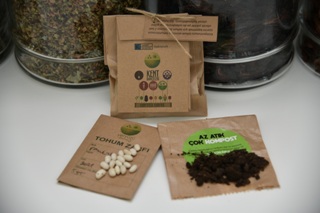 Kadıköy Çevre Festivalinde Yerli Tohum ve Kompost Paylaşım