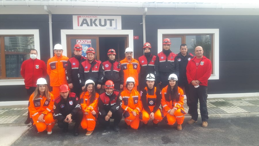 Maltepe arama-kurtarma ekibini güçlendirdi