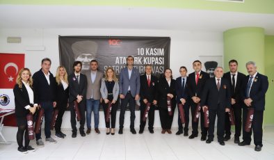 Kartal Belediyesi 10 Kasım Atatürk Kupası Satranç Turnuvası’nda Hamleler Yarıştı