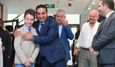 Uluslararası 7. İstanbul Çocuk ve Gençlik Sanat Bienalinin İkinci Durağı Beyoğlu’nda Açıldı