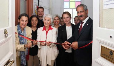 Adalar’da Çağdaş Eğitim Merkezi Açıldı