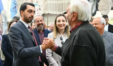 Tuzla Belediye Başkanı Eren Ali Bingöl, Şifa Mahallesi Semt Pazarı’nı ziyaret etti