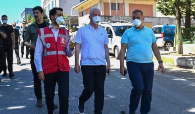 Başkan Eren Ali Bingöl, yangın bölgesini ziyaret etti