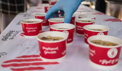 ÜMRANİYE’DE AŞURE KAZANLARI KAYNAMAYA BAŞLADI