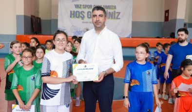 Kartal Belediyesi Ücretsiz Yaz Spor Okulu 1.Dönem Mezunlarını Verdi