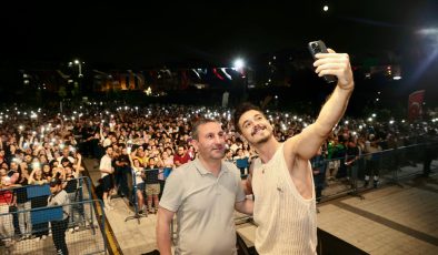 SULTANBEYLİ’DE KOLPA KONSERİ COŞKUYLA GEÇTİ