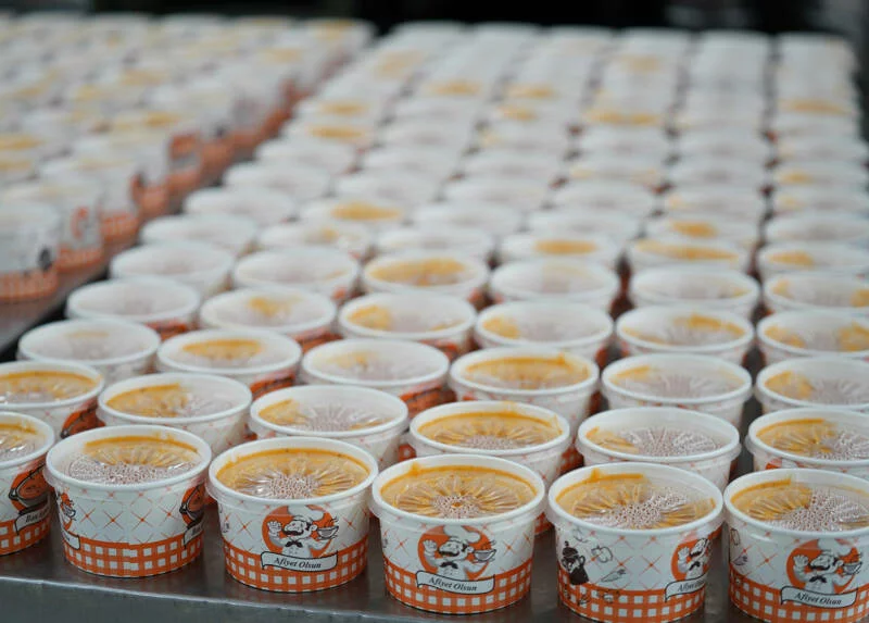 Tuzla Belediyesi’nden her gün 2 bin kişiye sıcak yemek desteği