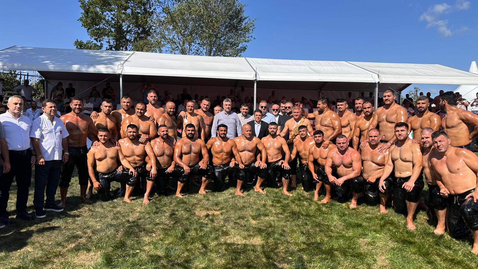 2 YIL ARADAN SONRA ŞİLE ER MEYDANININ BAŞPEHLİVANI YILDIRAY PALA OLDU!..