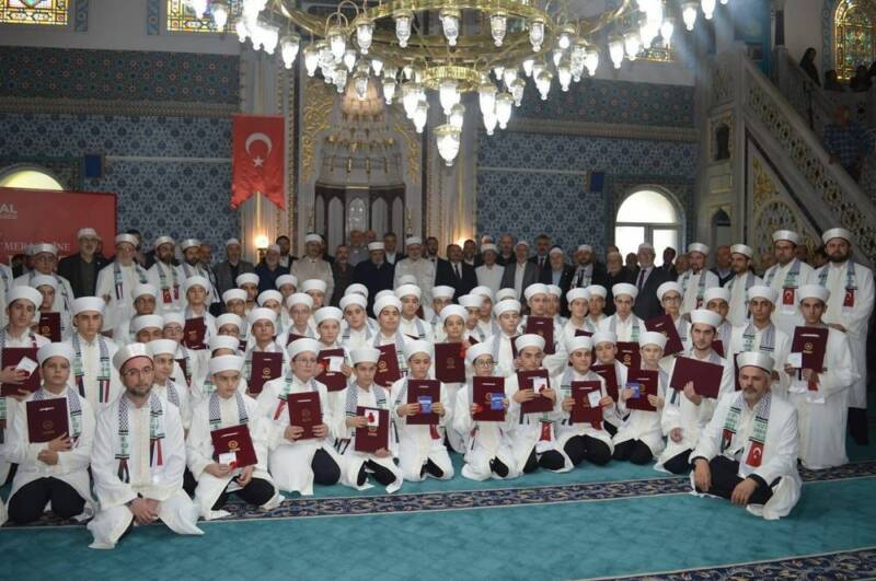 KARTAL’DA HAFIZ İCAZET TÖRENİ DÜZENLENDİ